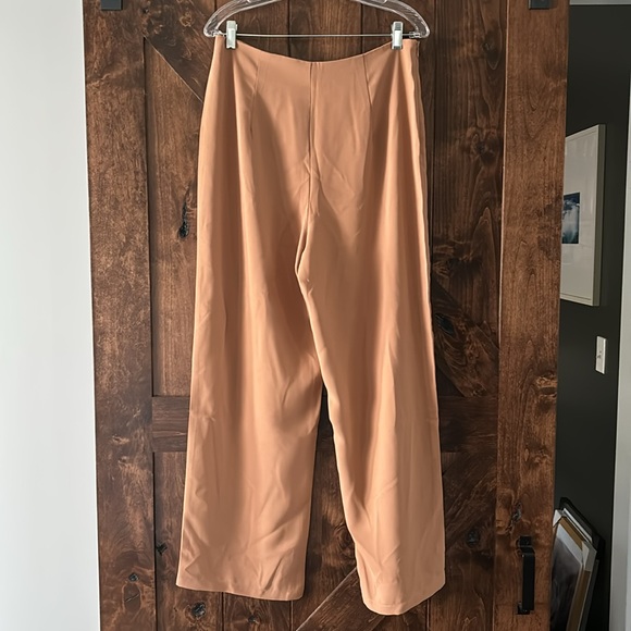 New Camel Colored High Waist Side Zip Wide Leg Pant sz 8/10 SHEIN sz L - Picture 2 of 9